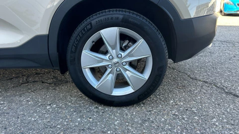 Volvo XC40 2.0 B3 G Core Auto