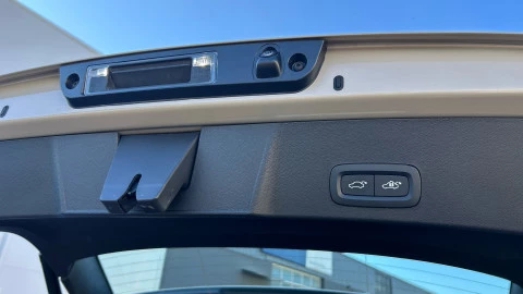 Volvo XC40 2.0 B3 G Core Auto