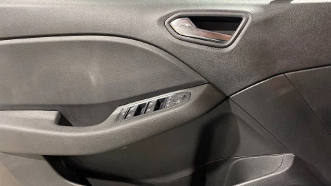 Renault Clio Evolution TCe 90 (67kw)