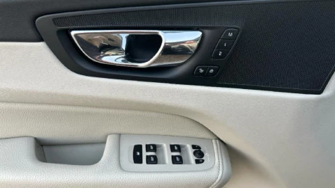 Volvo XC60 2.0 D4 AWD Inscription Auto