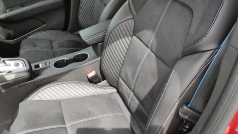 Renault Arkana Esprit Alpine full hybrid E-Tech 105kW