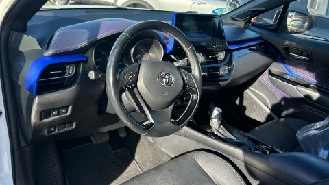 Toyota C-HR 1.8 125H Dynamic Plus