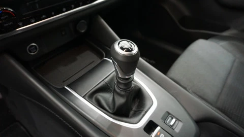 Nissan Qashqai DIG-T 103kW N-Connecta