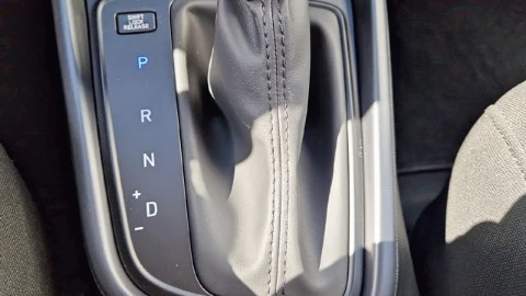 Hyundai Bayon 1.0 TGDI 74kW (100CV) 48V Maxx