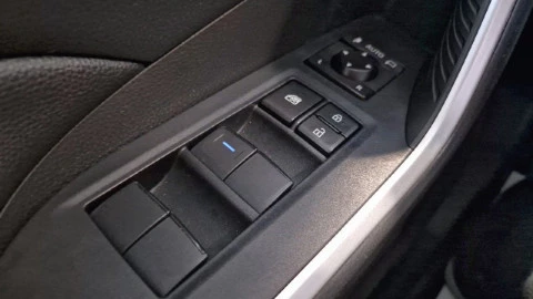 Toyota Rav4 2.5l 220H Business 4WD