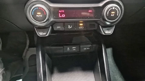 Kia Stonic 1.0 T-GDi 74kW (100CV) Drive