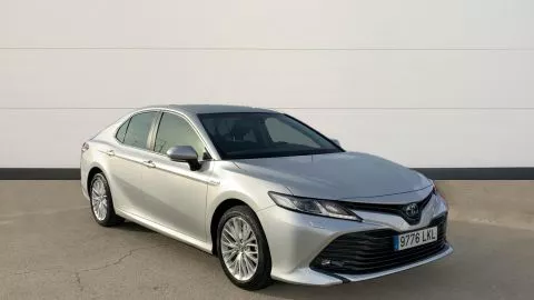 Toyota Camry 2.5 220H Advance