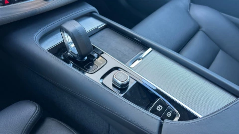 Volvo XC90 2.0 B5 Gasolina AWD Plus Bright Auto