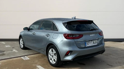 Kia Ceed 1.6 MHEV iMT 100kW (136CV) Drive