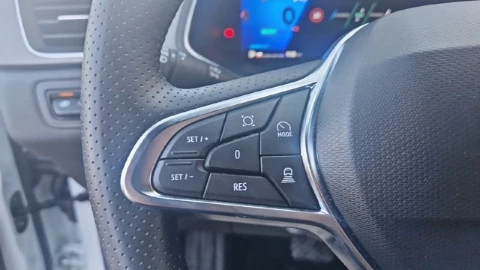 Renault Symbioz Techno E-Tech full hybr 105kW (145CV)