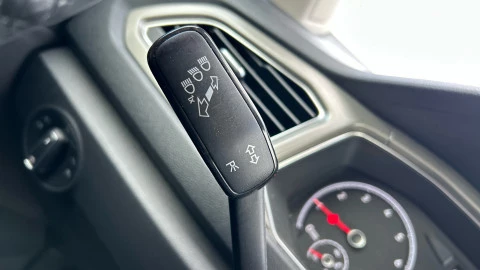 Volkswagen T-Roc Advance 1.0 TSI 81kW (110CV)