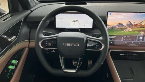EBRO S900 PHEV 1.5 TGDI 3DHT 4X4 Luxury