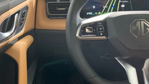 MG HS 1.5T PLUG IN HYBRID COMFORT
