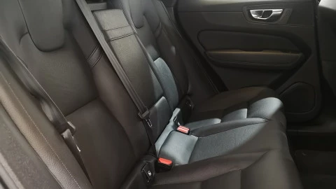 Volvo XC60 2.0 B4 D AWD Inscription Auto