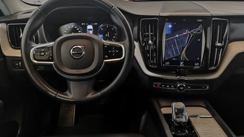Volvo XC60 2.0 B4 D AWD Inscription Auto