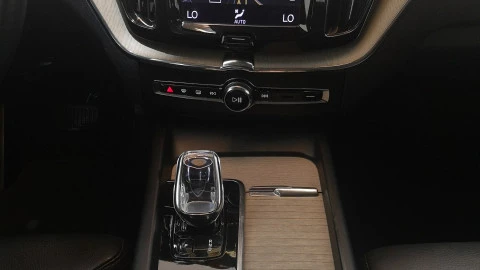 Volvo XC60 2.0 B4 D AWD Inscription Auto