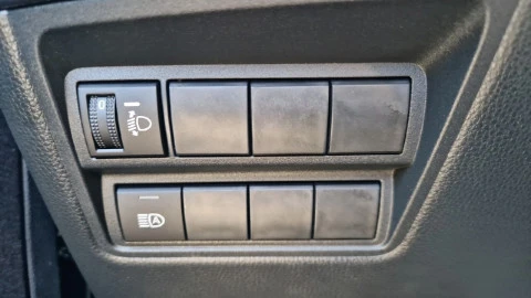 Mazda2 1.5 85 kW (116 CV) CVT Centre-line