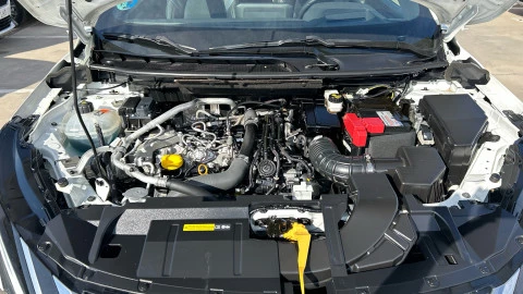 Nissan Qashqai DIG-T 116kW mHEV Xtronic Tekna