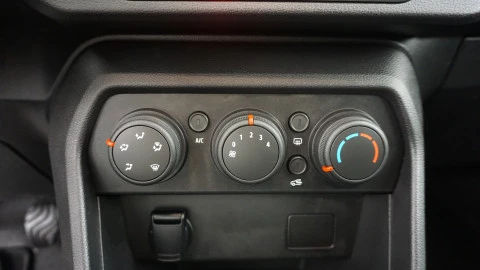 Dacia Jogger Essential 74kW (100CV) ECO-G 5 plazas