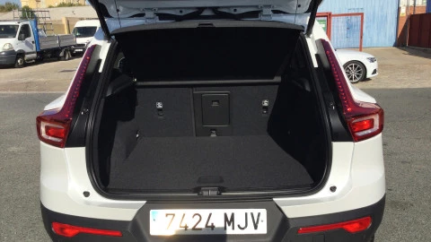 Volvo XC40 1.5 T4 Twin Recharge Core Auto