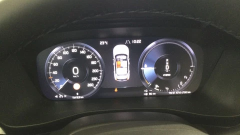 Volvo XC40 1.5 T4 Twin Recharge Core Auto