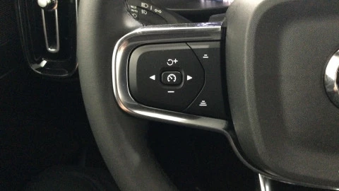 Volvo XC40 1.5 T4 Twin Recharge Core Auto