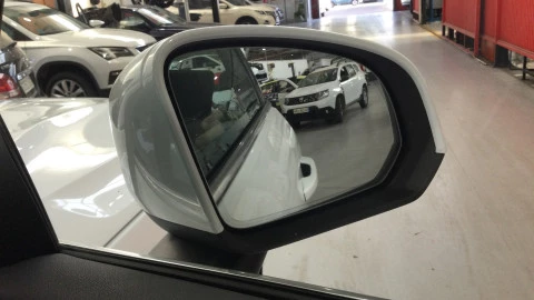 Volvo XC40 1.5 T4 Twin Recharge Core Auto