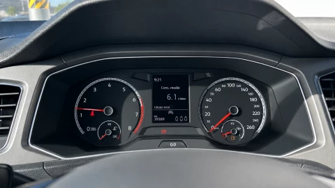 Volkswagen T-Roc Advance 1.5 TSI 110kW (150CV)