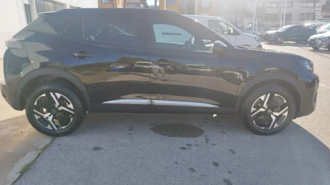 Peugeot 2008 Allure Gasolina 100 S&S 6 Vel. MAN