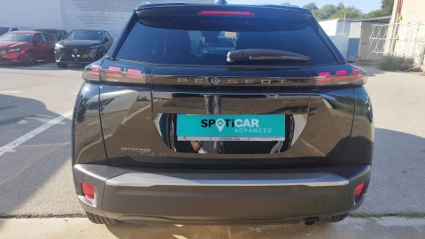 Peugeot 2008 Allure Gasolina 100 S&S 6 Vel. MAN