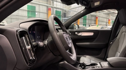 Volvo XC40 B3 G Core Auto 120 kW (163 CV)