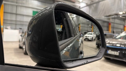 Volvo XC40 B3 G Core Auto 120 kW (163 CV)