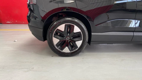 Volvo EX30 Single Motor Plus Auto