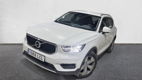 Volvo XC40 2.0 D4 AWD Business Plus Auto