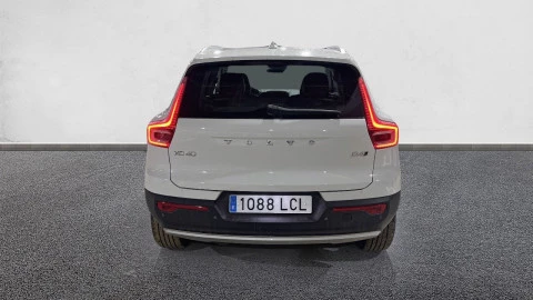 Volvo XC40 2.0 D4 AWD Business Plus Auto