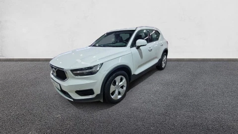 Volvo XC40 2.0 D4 AWD Business Plus Auto