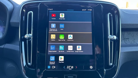 Volvo EX40 Twin Plus Auto AWD