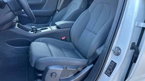 Volvo EX40 Twin Plus Auto AWD