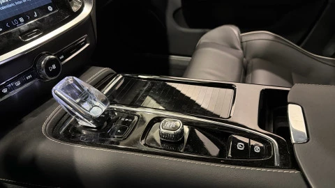 Volvo S60 T8 Recharge Ultimate Dark Auto 335 kW (455 CV)