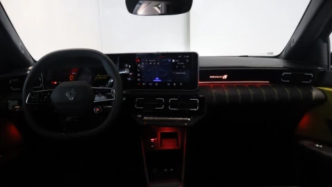 Renault 5 E-Tech 150 Comfort Range Iconic Five Renault 5 E-Tech 150 Comfort Range Iconic Five