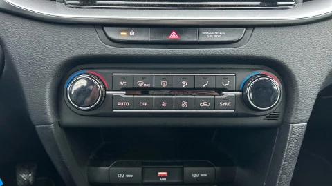 Kia Ceed XCEED DRIVE 1.0 T-GDI DRIVE 120CV (MY22) AM1021