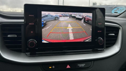 Kia Ceed XCEED DRIVE 1.0 T-GDI DRIVE 120CV (MY22) AM1021