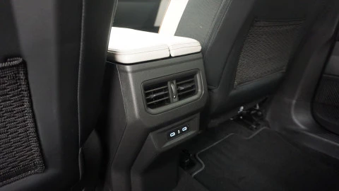 Renault Espace Iconic E-Tech full hybrid 146kW 5p