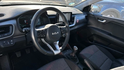 Kia Stonic 1.0 T-GDi 74kW (100CV) MHEV MT Concept