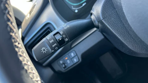 Kia Stonic 1.0 T-GDi 74kW (100CV) MHEV MT Concept