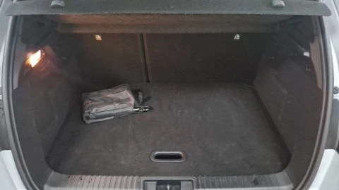 Renault Captur techno Eco-G 100cv (74 kW)