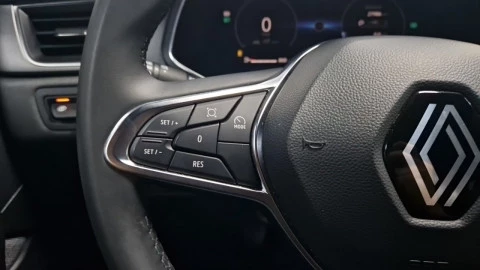 Renault Captur techno Eco-G 100cv (74 kW)