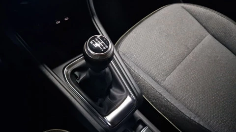 Renault Captur techno Eco-G 100cv (74 kW)