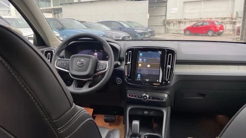 Volvo XC40 2.0 B3 G Core Auto