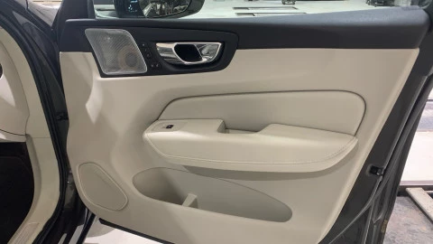 Volvo XC60 2.0 D4 AWD Inscription Auto